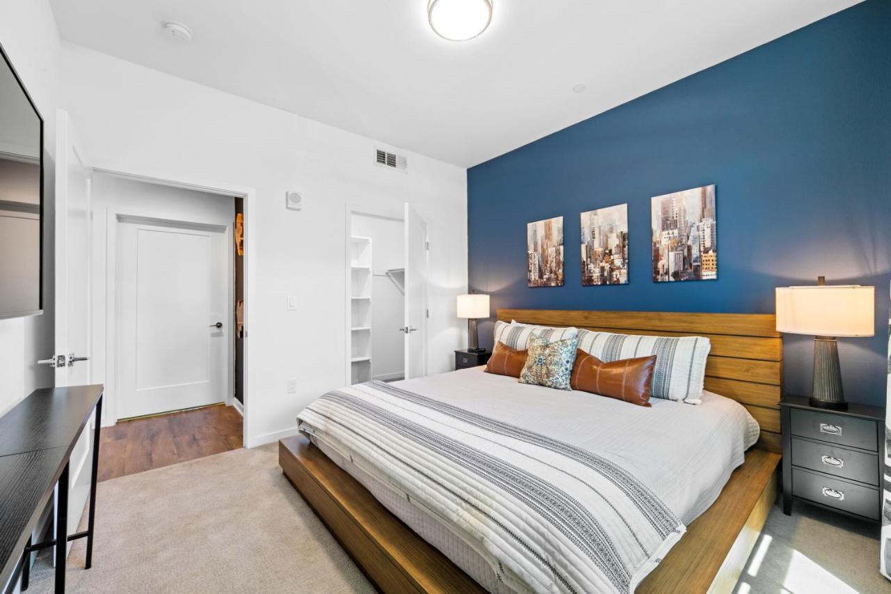 Beverly Grove Chic City Oasis 2 Bedroom Apt With Den 138 Los Ángeles Exterior foto