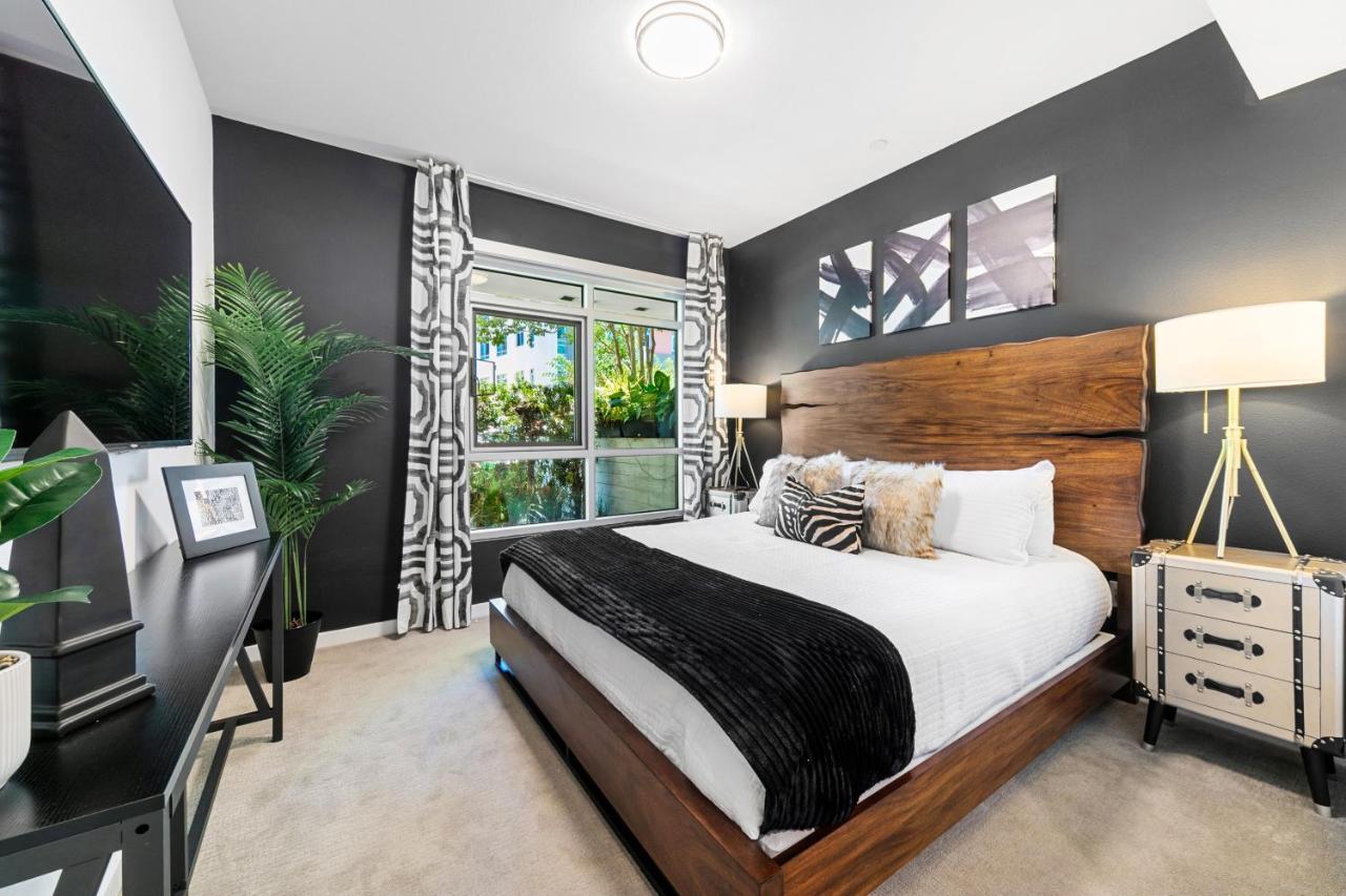 Beverly Grove Chic City Oasis 2 Bedroom Apt With Den 138 Los Ángeles Exterior foto